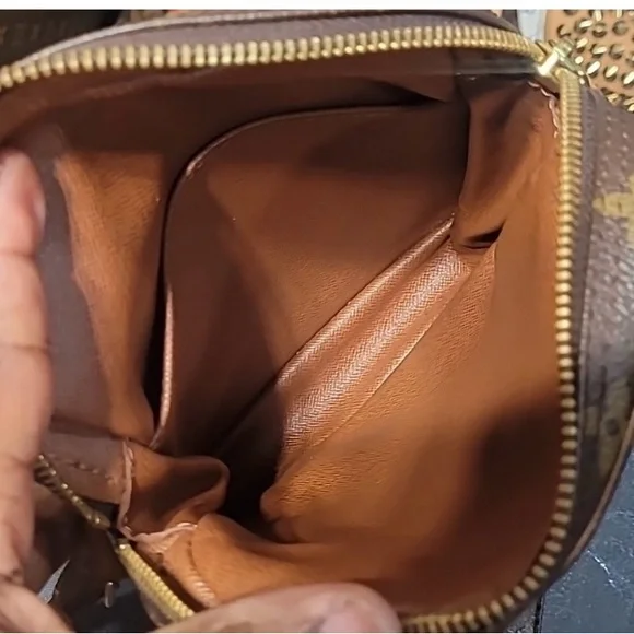 Louis Vuitton Danube PM small size - Picture 8 of 11